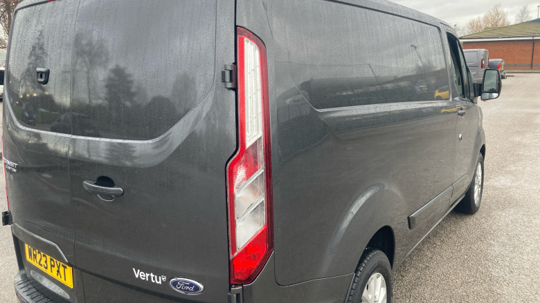 Ford Transit Custom 340 L1 Diesel Fwd 2.0 EcoBlue 170ps Low Roof Limited Van Auto